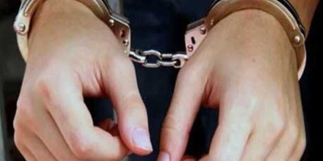 نيابة الأموال العامة تأمر بحبس موظفة شركة السياحة المتهمة بالاختلاس 4 أيام