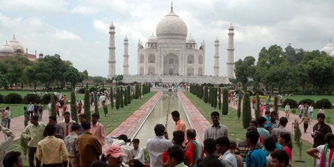 احتجاجات الهند