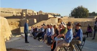 "حواس" لوفد بريطانى: كشف غموض وفاة "توت عنخ آمون" للعالم فبراير المقبل