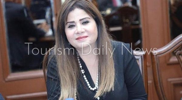 أمل رمزي: مشاركة مصر فى معرض الـ"فيتور"، خطوة لعودتها للمنافسة العالمية