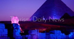 إضاءة الأهرامات وأبو الهول احتفالاً بالعام الجديد