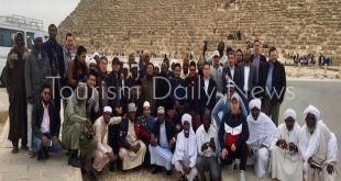 الأزهر ينظم رحلة سياحية للأئمة والوعاظ الوافدين للأهرامات
