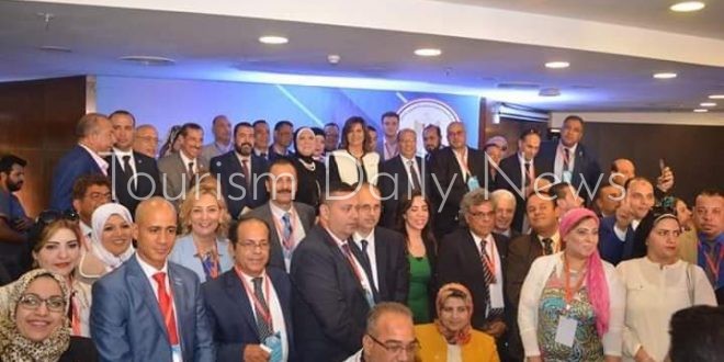 الجاليات رأس الحربة فى ترويج السياحة.. فتح التسجيل لمؤتمر الكيانات بالخارج