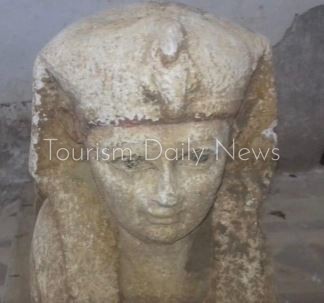 العثور علي تمثال ملكي علي هيئة أبي الهول بتونا الجبل