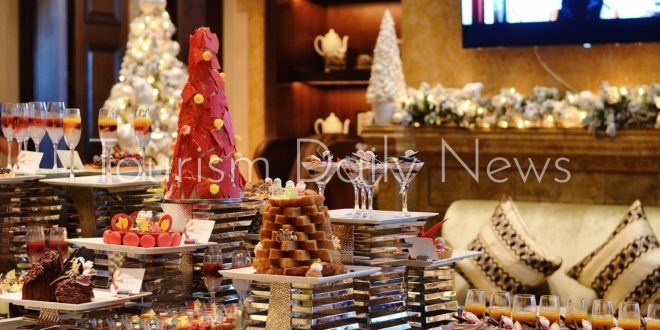 سانت ريجيس أبوظبي يحتفي بموسم الأعياد .. الديك الرومى جاهز