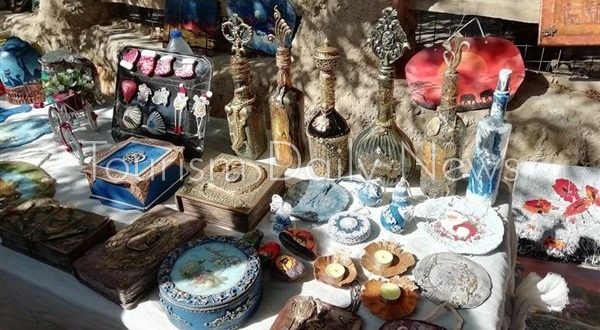 سياح ألمان وأوكران وإنجليز يشاركون فى معرض لرعاية القطط والكلاب بالغردقة