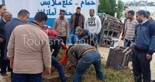 شرطة السياحة تشن حملة لإزالة الإشغالات بشواطئ الإسكندرية