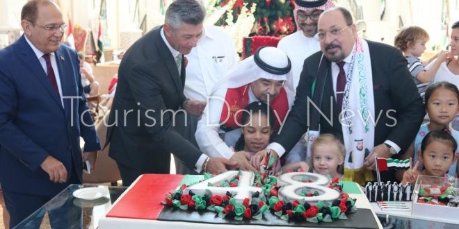 فندق باب القصر  يحتفل باليوم الوطني ال 48 