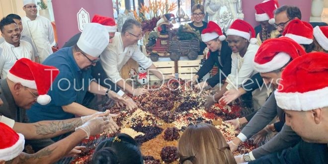 فندق باب القصر يستقبل موسم الأعياد بفعالية "إعداد الكعك"