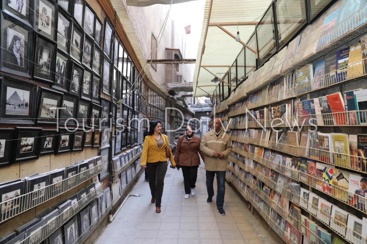 ماذا دار فى جولة نائبة وزير السياحة بمكاتب تنشيط مصر القديمة ومجمع الأديان؟