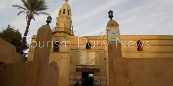 متى يعود مسجد العمرى بقنا للحياة وهل يدخل على خريطة تنشيط السياحة؟.