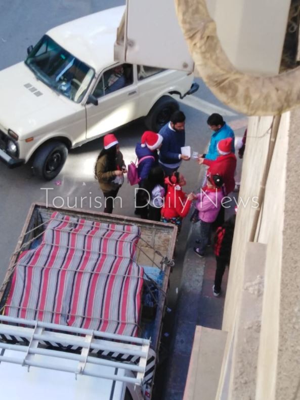 مظاهر احتفالات رأس السنة بنجع حمادى تبهر السياح وبابا نوبل يظهر فى الصعيد