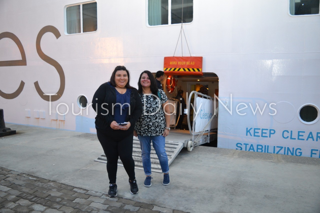 ميناء الإسكندرية يستقبل 749سائحاً علي متن السفينة celestyel crystal .. صور