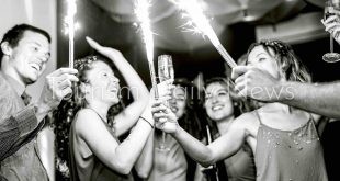 ڤوكو دبي يستقبل موسم الأعياد بباقات وعروض مميزة ويعد الزوار بالديك الرومى