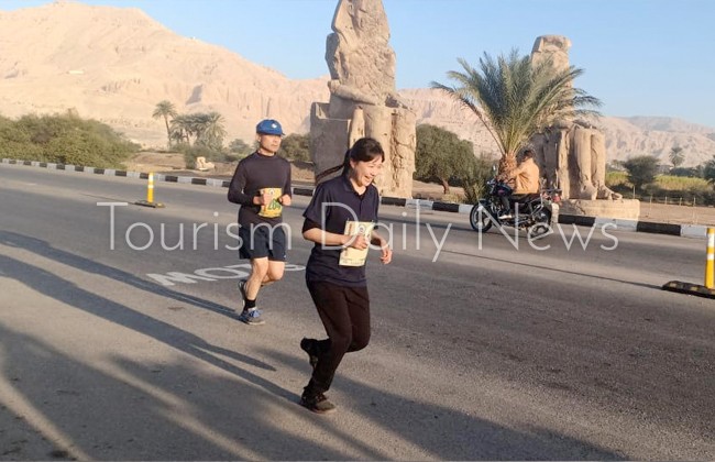 270 متسابقا من 20 دولة وصلوا لنهاية مارثون الأقصر الدولى