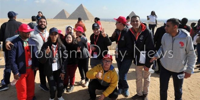 جولة سياحية بالأهرامات للوفود المشاركة فى ألعاب إفريقيا للأوليمبياد الخاص