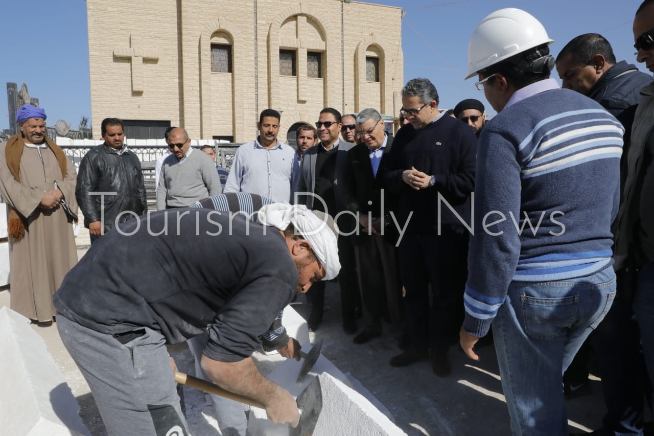 تفاصيل زيارة وزير السياحة لكنيسة القديسة مارى جرجس بجبل الطير
