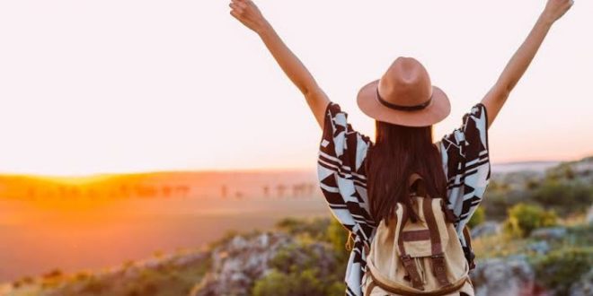 "السفر التطوعى".. أقصر الطرق للترحال مجاناً.. !!