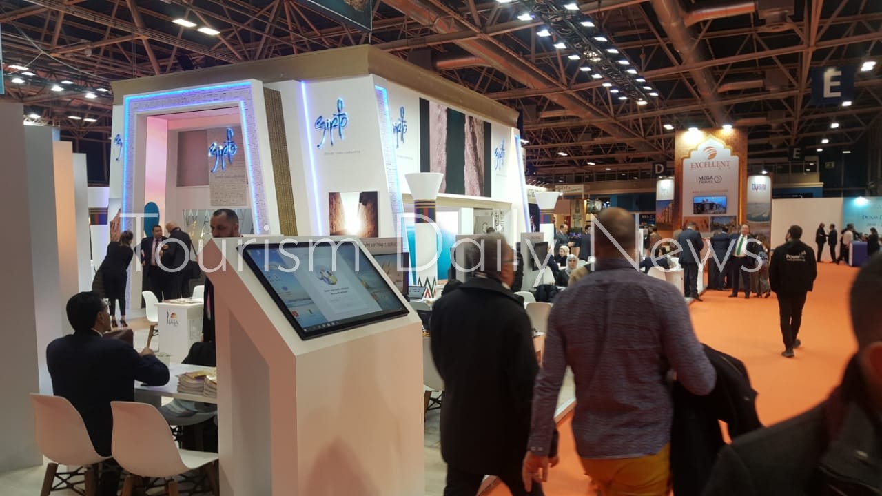 افتتاح الجناح المصرى بحضور نائب وزير السياحة والآثار والمهندس احمد يوسف رئيس هيئة تنشيط السياحة