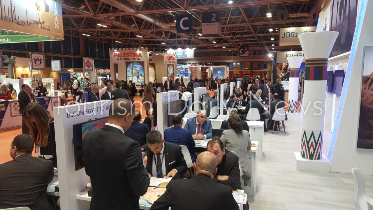 افتتاح الجناح المصرى بحضور نائب وزير السياحة والآثار والمهندس احمد يوسف رئيس هيئة تنشيط السياحة