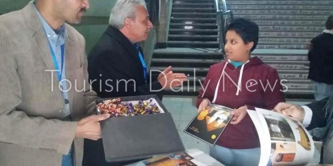 تنشيط السياحة بأسيوط توزع كتب بـ 3 لغات عن مسار رحلة العائلة المقدسة بمصر