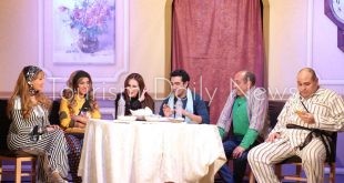 رشوان توفيق  حب رايح جاي  ينطلق على المسرح العائم الكبير