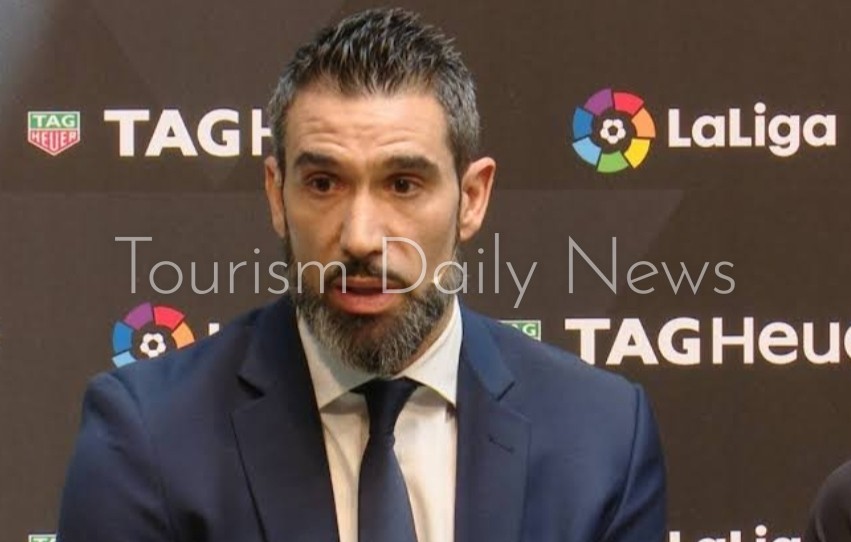 فيرناندو سانز .. المدير التنفيذي لاليجا متفائلون للعمل في مصر