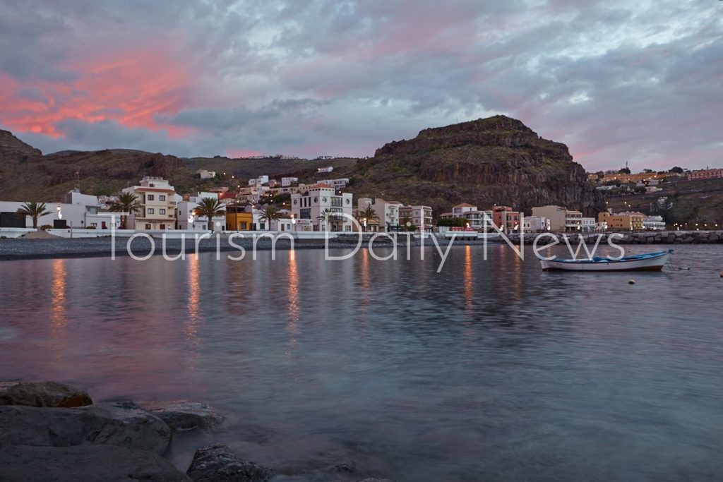 لاغوميرا الإسبانية .. روعة الانسجام مع الطبيعة فى شهر العسل