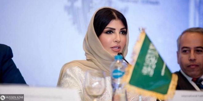 7 مصممات تشاركن بعرض السعودية أميمة عزوز أنا شرقية  بالقاهرة ٤ إبريل