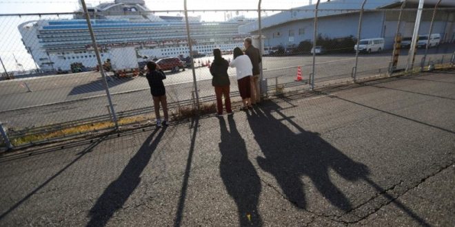 فيستردام.. سفينة سياحية موبوءة بفيروس كورونا ترعب الموانئ العالمية