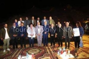 وزيرة الثقافة : سيمبوزبوم أسوان يؤكد ريادة مصر لفن النحت