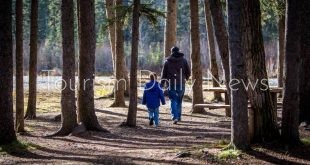 هل تسير الأمور دائما بسلاسة عند السفر مع الأطفال؟..إليك 8 فوائد غير متوقعة