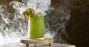 نادي بودا-بار بيتش