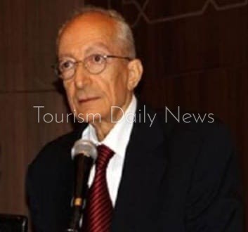 عالم المصريات الراحل الدكتور على رضوان