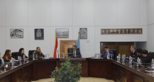 العنانى يضع اللمسات النهائية لاحتفال نقل المومياوات الملكية للمتحف الكبير