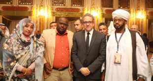 العنانى يلتقى عدداً من السفراء بمناسبة الاحتفال بيوم السياحة العربى