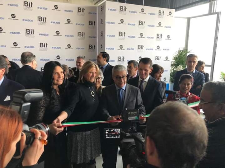 القنصل المصري يشارك في افتتاح جناح مصر ببورصة ميلانو الدولية للسياحة