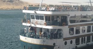 تفاصيل اصطدام باخرة سياحية بعدد من المراكب فى أسوان