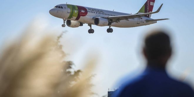 استئناف الرحلات الجوية بين فنزويلا وروسيا