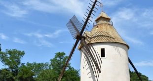 قرية تاريخية علي حدود فرنسا سكانها جميعاً من مرضي الزهايمر