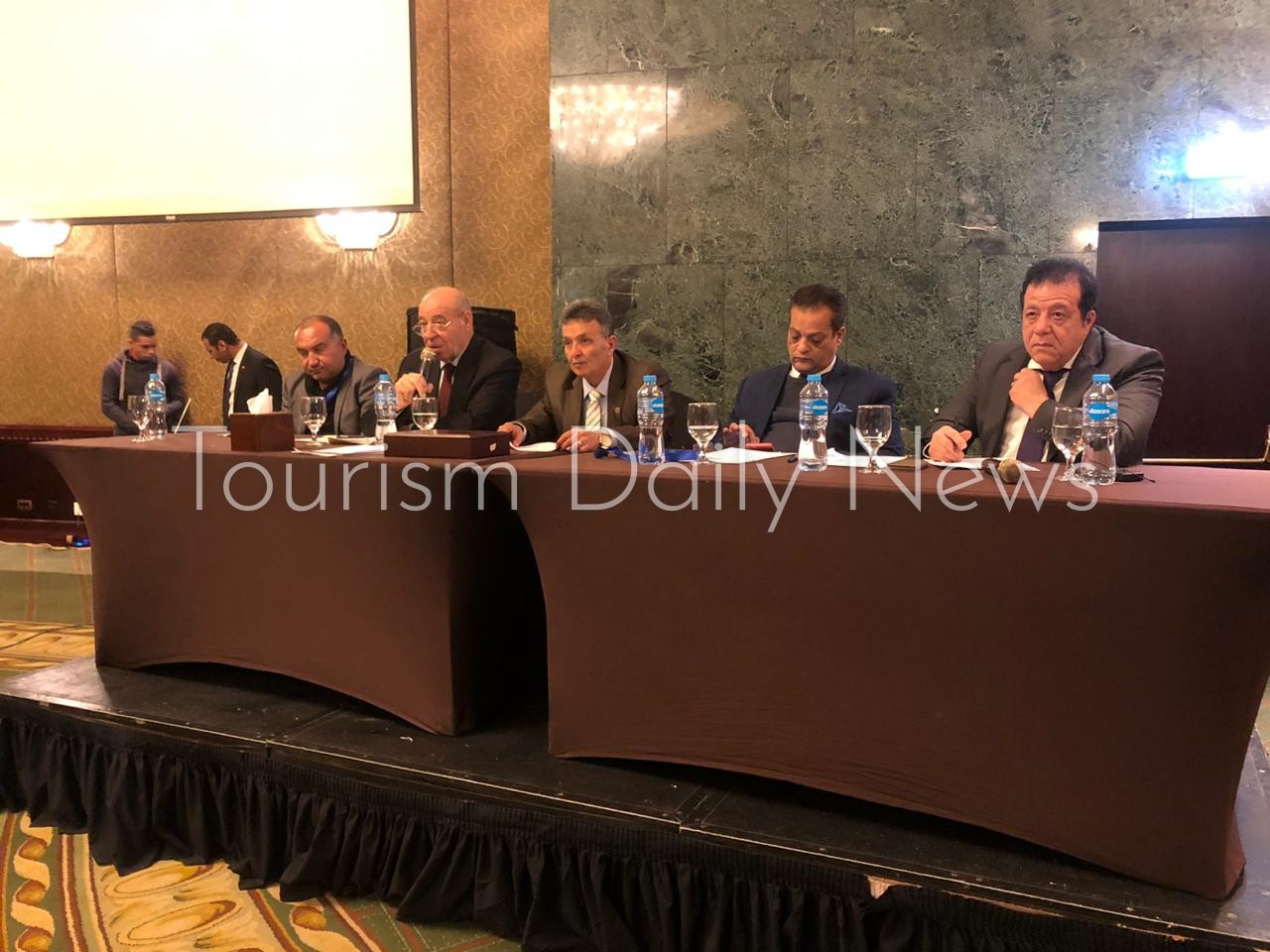 مؤتمر التعاون العربي الأفريقي يبحث آليات الارتقاء بمنظومة السياحة
