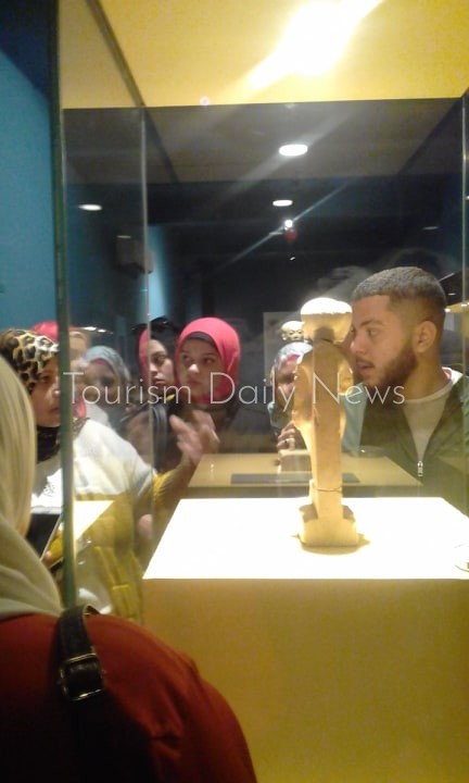 متحف سوهاج القومي ينظم زيارة لـ٣٠٠ فرد من المشاركين في أسبوع الجامعات