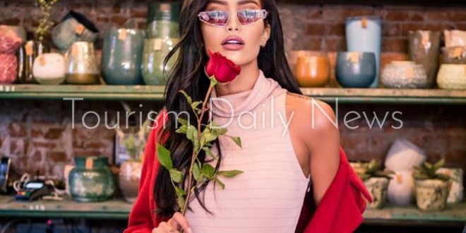 مصرية تخطف الأنظار .. في أسبوع الموضة بميلانو لموسمي خريف - شتاء ٢٠٢٠