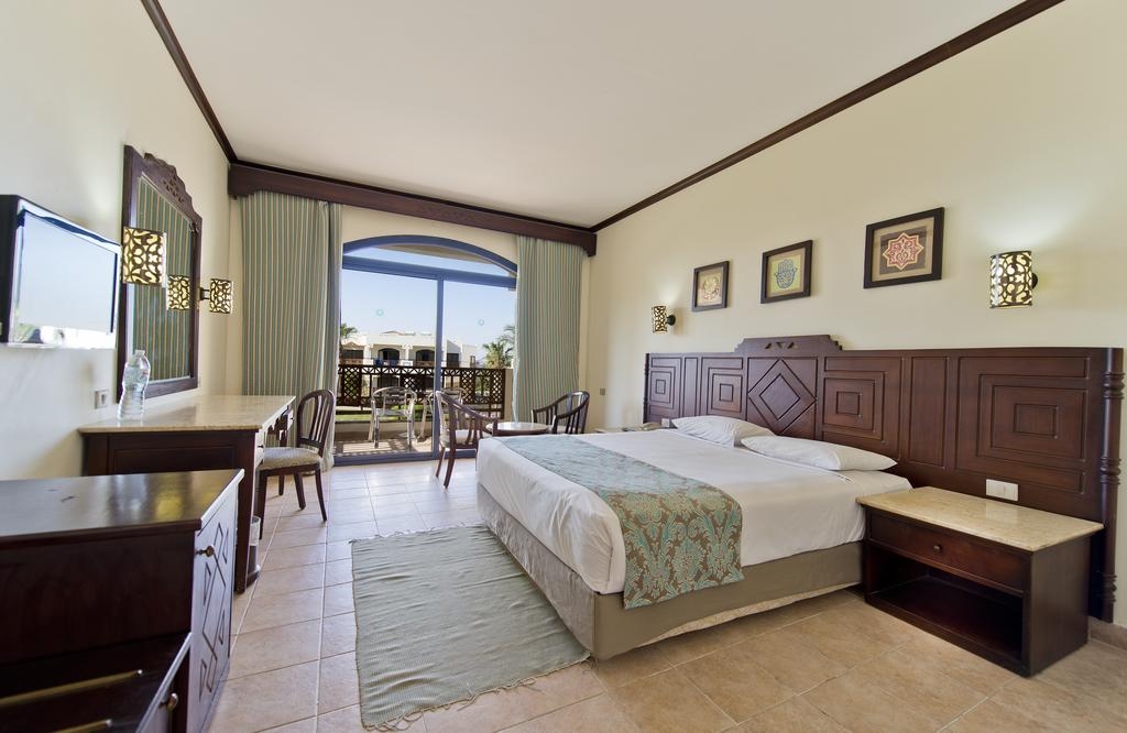 4255 جنيها أغلي سعر للغرفة الفندقية بشرم الشيخ وأرخصها فندق عايدة