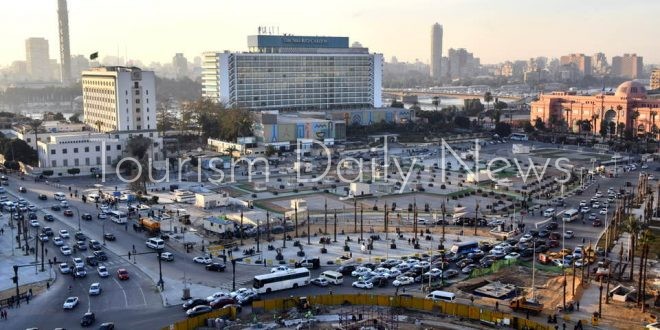 فيديو.. حريق بجراج التحرير بالقرب من المتحف المصرى