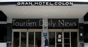 الحكومة الإسبانية تغلق جميع الفنادق بسبب تفشى فيروس كورونا