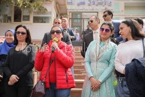 صور..فؤاد تقود حملة لتنظيف نهر النيل مع مرسى بمناسبة اليوم العالمي للمرأة