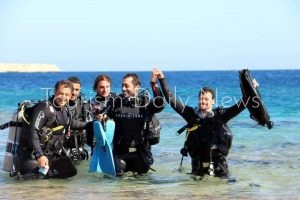 فؤاد: تتابع رحلة تحقيق حلم بطل من ذوى الهمم بالغوص بمحمية رأس محمد