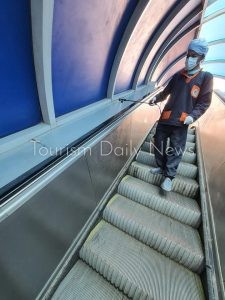 النقل تتابع إجراءات مواجهة "كورونا" في السكك الحديدية والمترو والمنافذ 