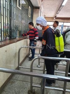 النقل تتابع إجراءات مواجهة "كورونا" في السكك الحديدية والمترو والمنافذ 